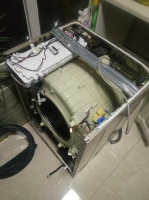 海尔洗衣机紧急排水（海尔洗衣机紧急排水口怎么打开）-图2