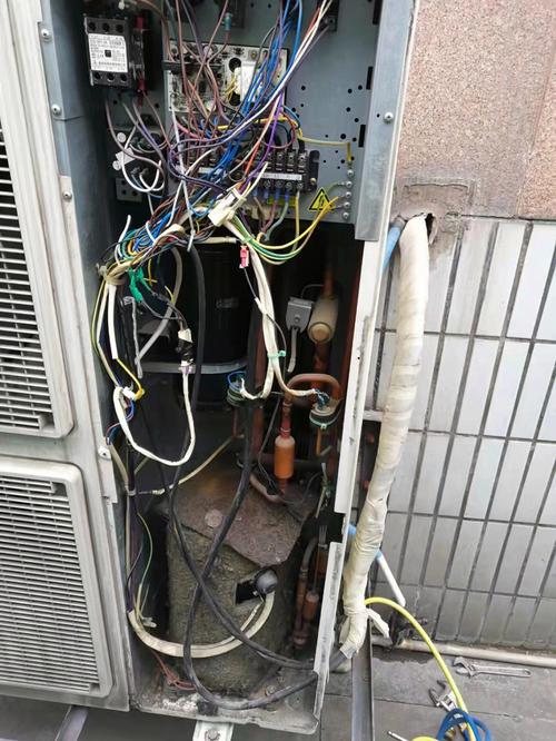 特修电器空调维修网（专业空调维修服务）